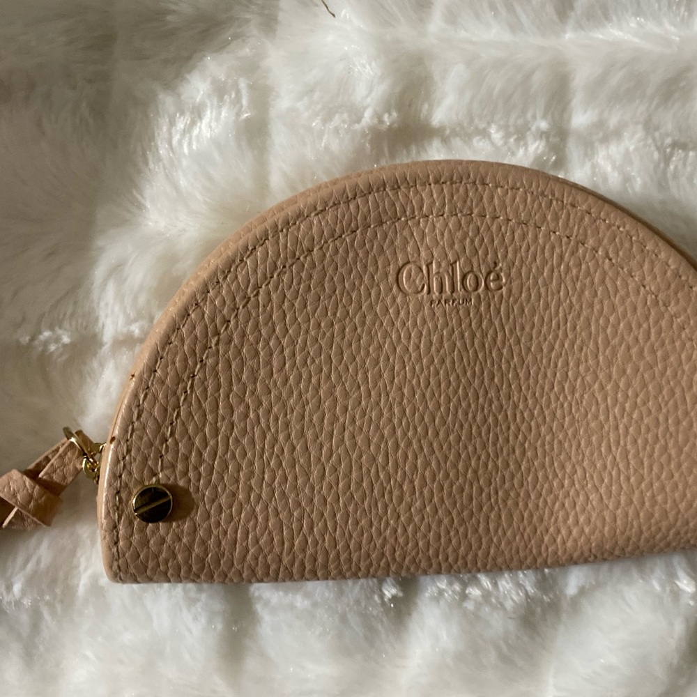 Chloe Parfum Blush Pink/Beige Faux Leather Women's  Pouch, Great condition